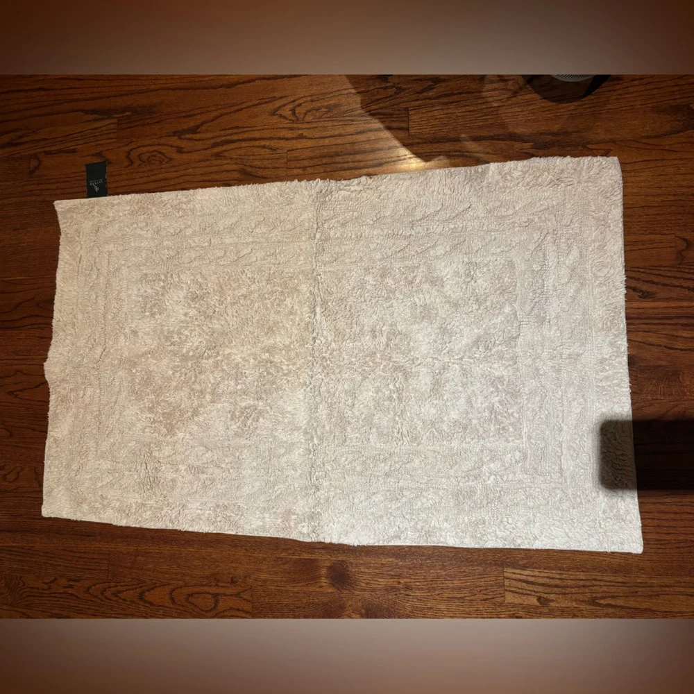 Ralph Lauren pink Textured Bath Mat